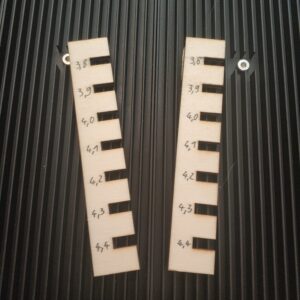 Laser_Sunglasses_Stand_002